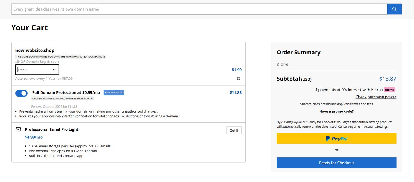 Shopping cart showing the domain registration length dropdown and the protection switch.